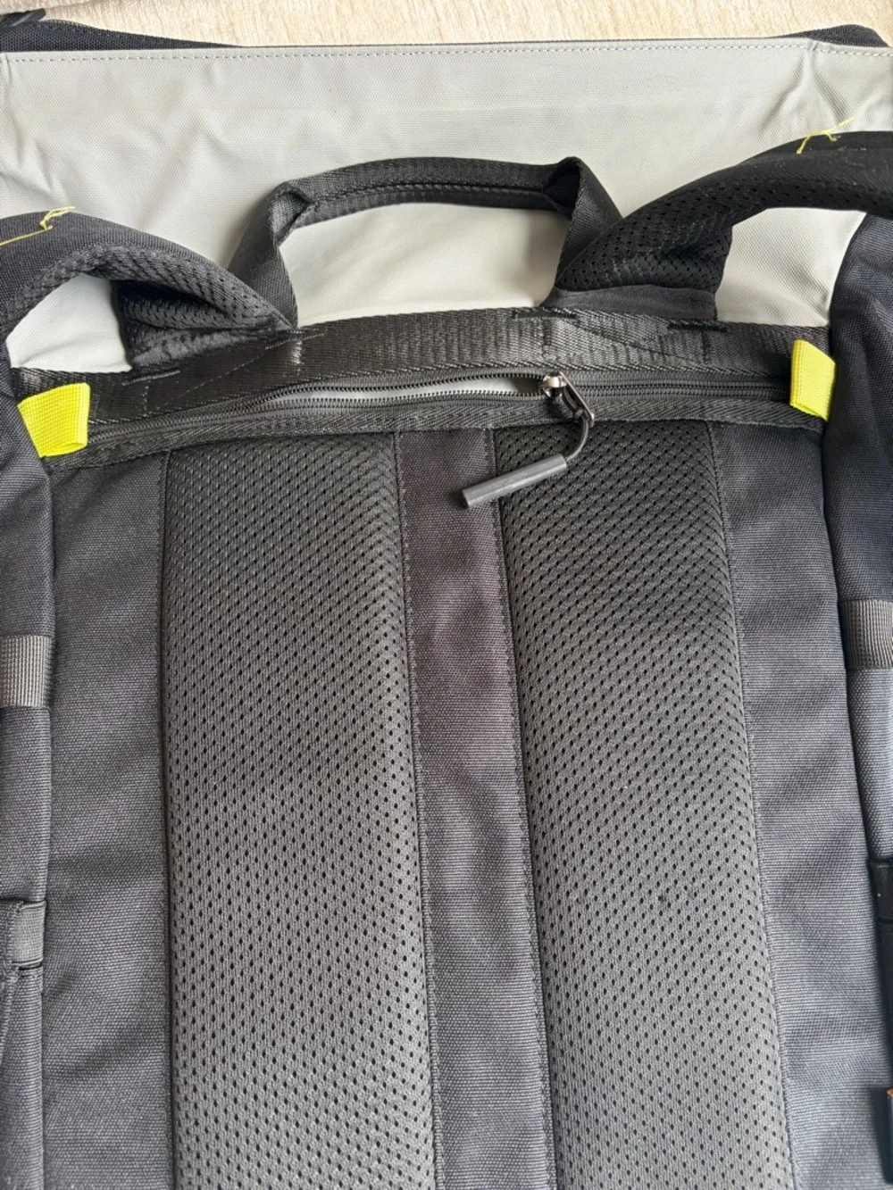 tomtoc Rolltop Laptop Backpack Gray Black Waterproof Travel Bag - Picture 8 of 8